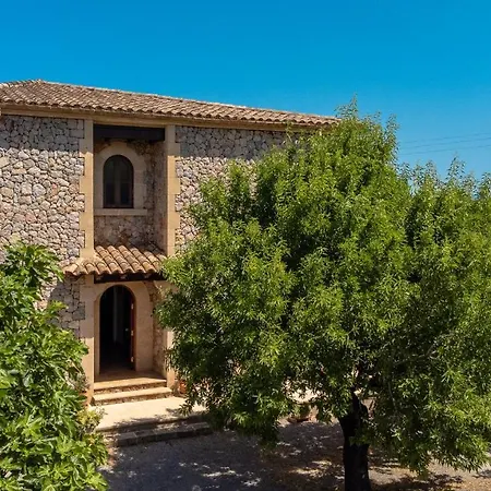 Canaveret By Homevillas360